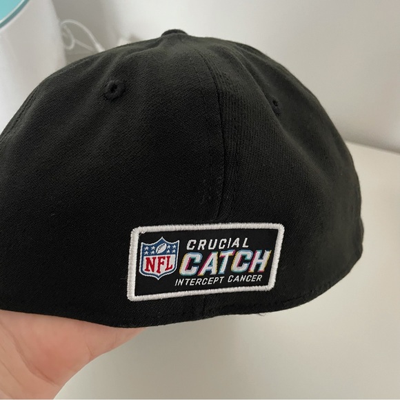 Philadelphia Eagles Hat - Picture 5 of 7